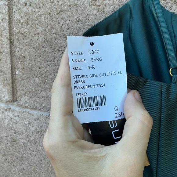 NWT Alfred Sung Open Neckline Cutout Satin Twill A-Line Dress Gown Size 4 D840 - Picture 12 of 12